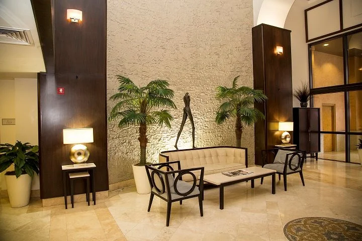 reduced size Lobby the strand_8 - Copy.jpg