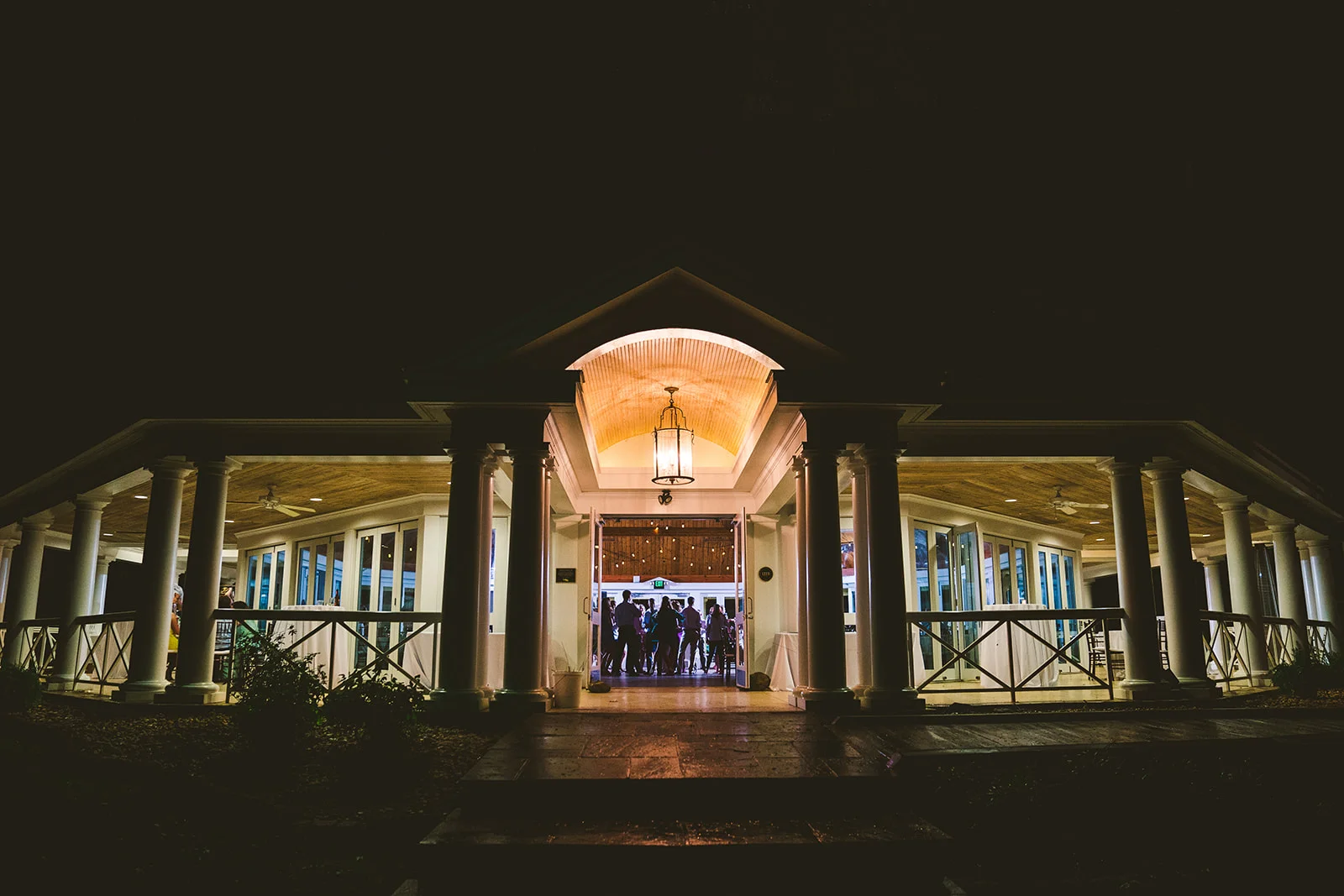 Modern Frames Photography