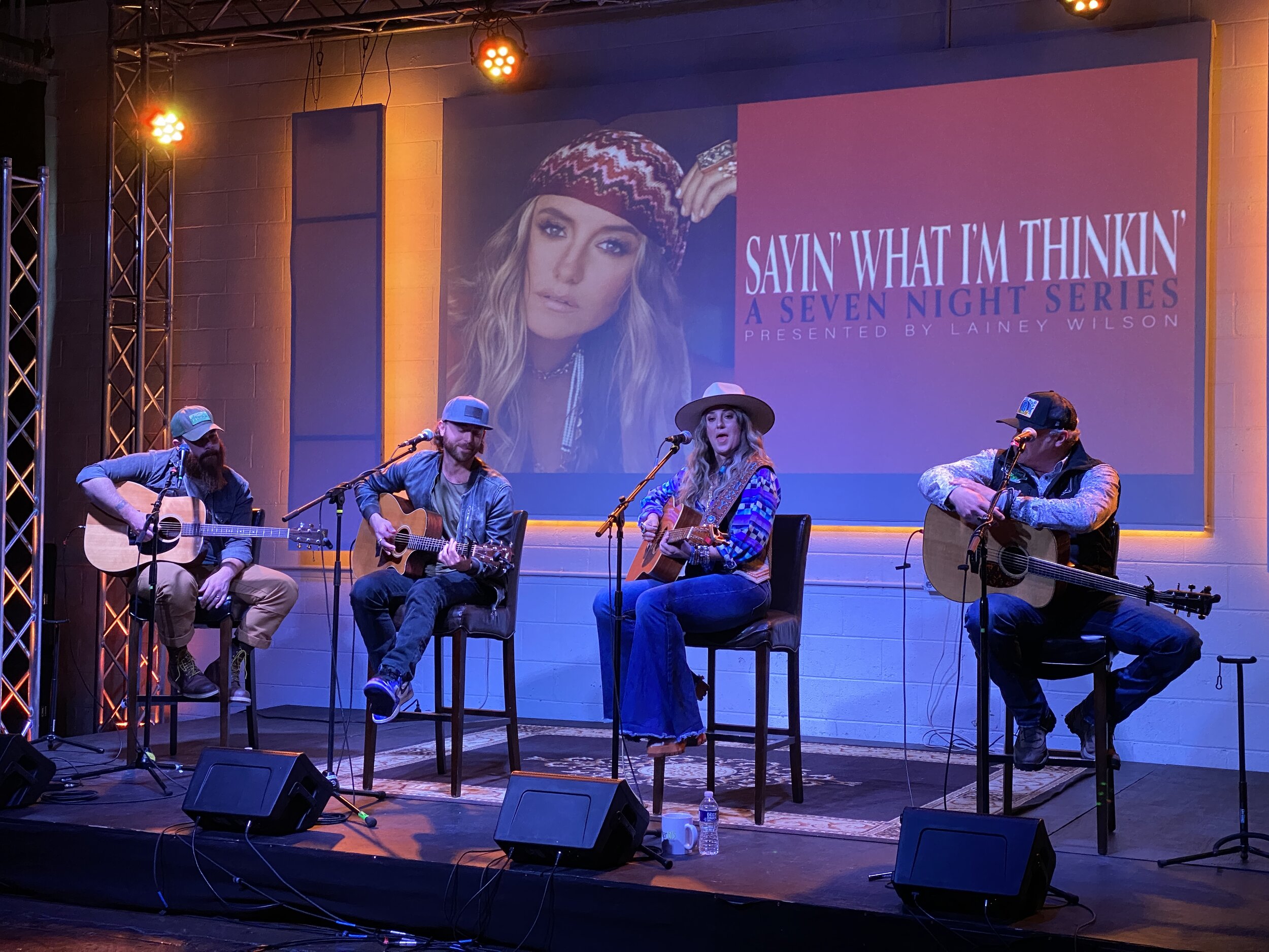 Lainey-wilson-artist-performance-live-stream-music-nashville-tn