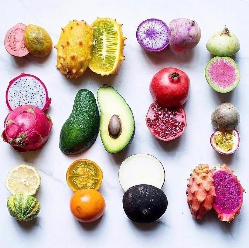 It may be cloudy outside, but you can have a rainbow in your kitchen. How many of these fruits do you like?! My fave is passion fruit 📷: @dorissharon_pa 
*
*
*Follow @katszen_wellness
*
*
*
#foodporn 
#plantbased #wfpb #plantbasedmpls #minneapolis #