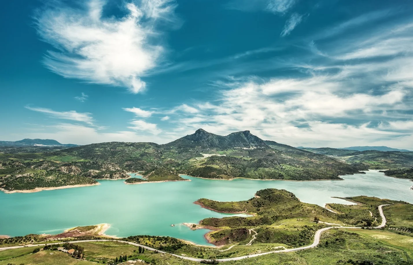 Alojamiento-en-zahara-de-la-sierra32.jpg