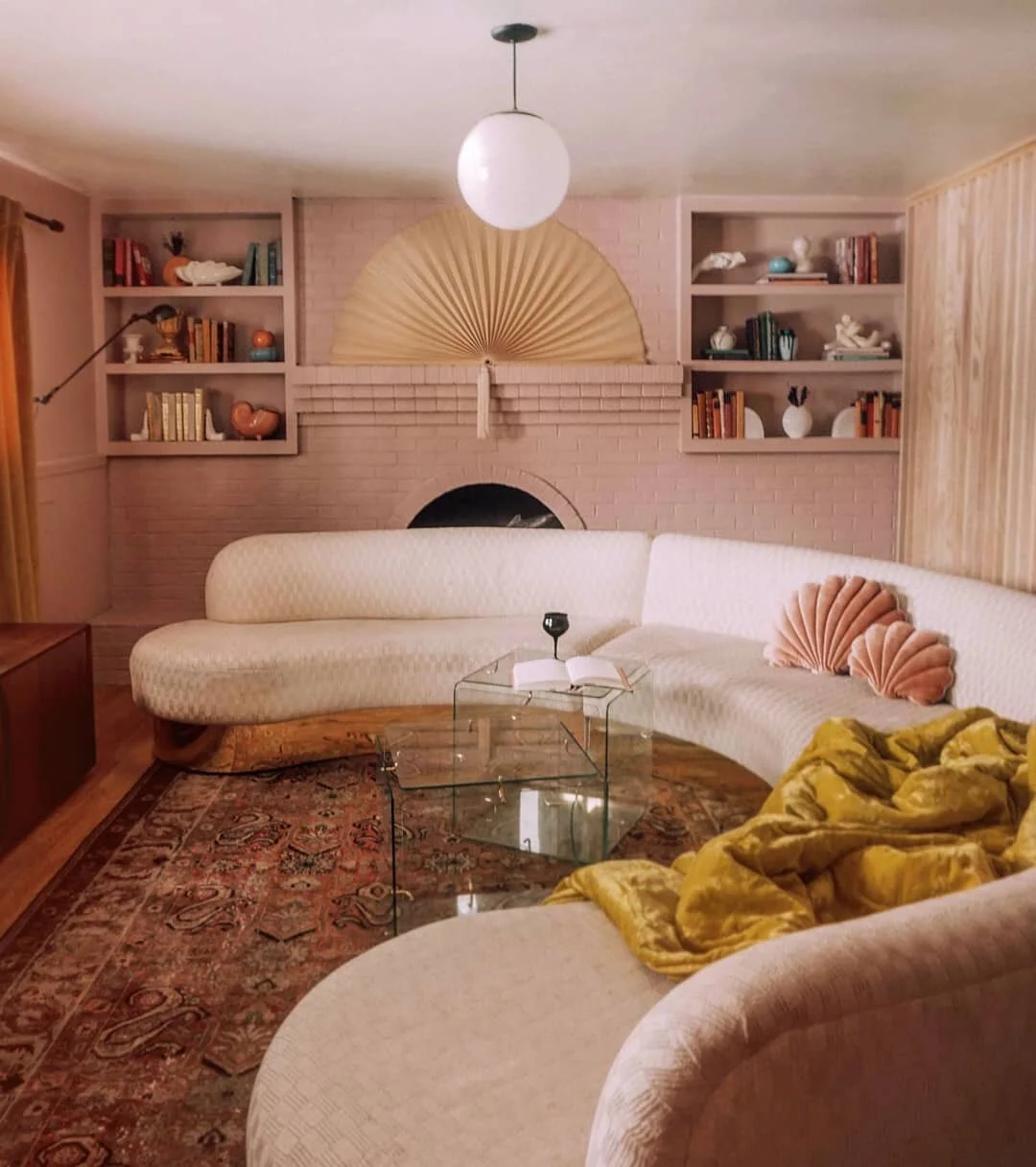 What's even the point of a couch if it doesn't seat 25?! 🤪🤪
.
.
.
.
.
.
.
.
.
.
.
.
.
.
.
.
.
.
#modernhome #barcart #homebar #barstyling #urbanjunglebloggers #houseplantclub #showmeyourboho #myhousebeautiful #cornerofmyhome #pocketofmyhome #apartmenttherapy  #theeverygirlathome  #homeinspo #homemagic #interiorinspo #interiors4all #interiordesign #plantgang #plantsmakepeoplehappy #hunkerhome #shapes #pinkinterior #sodomino #hgtvhome #betterhomesandgardens #mydomaine