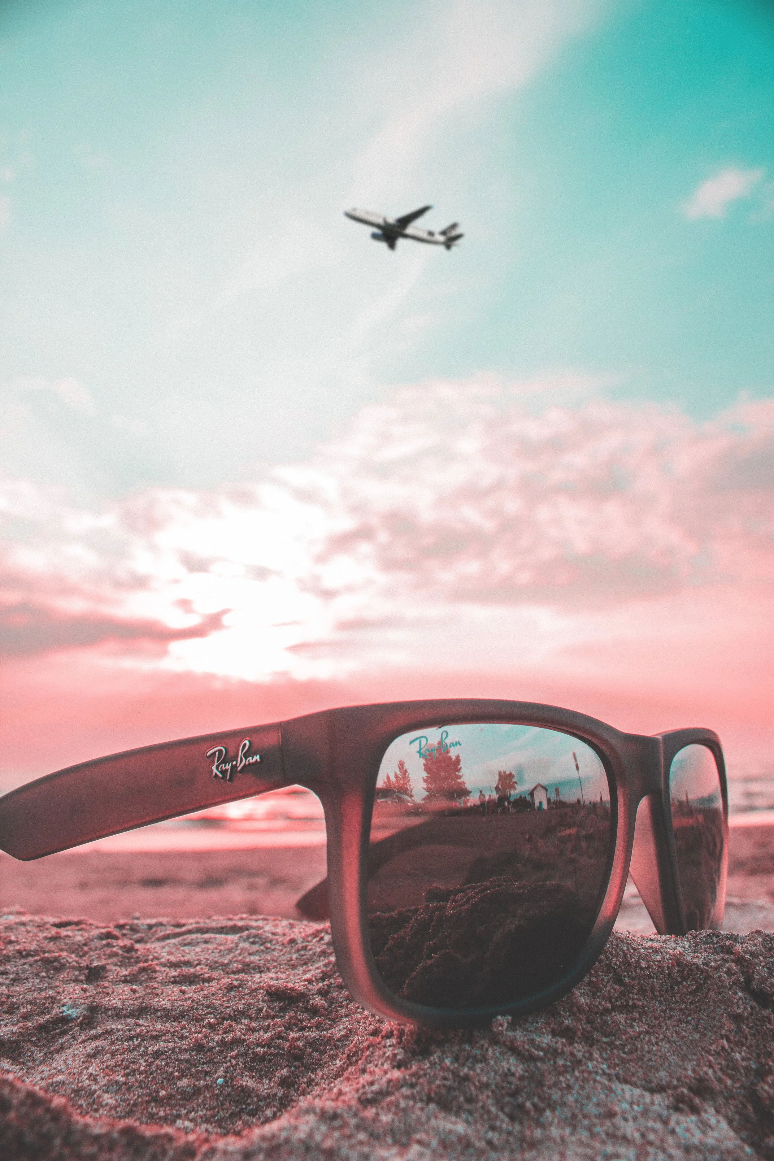 sky-sunset-beach-sunglasses-1730621.jpg
