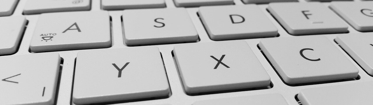 keyboard-886462_1280_cropped.jpg