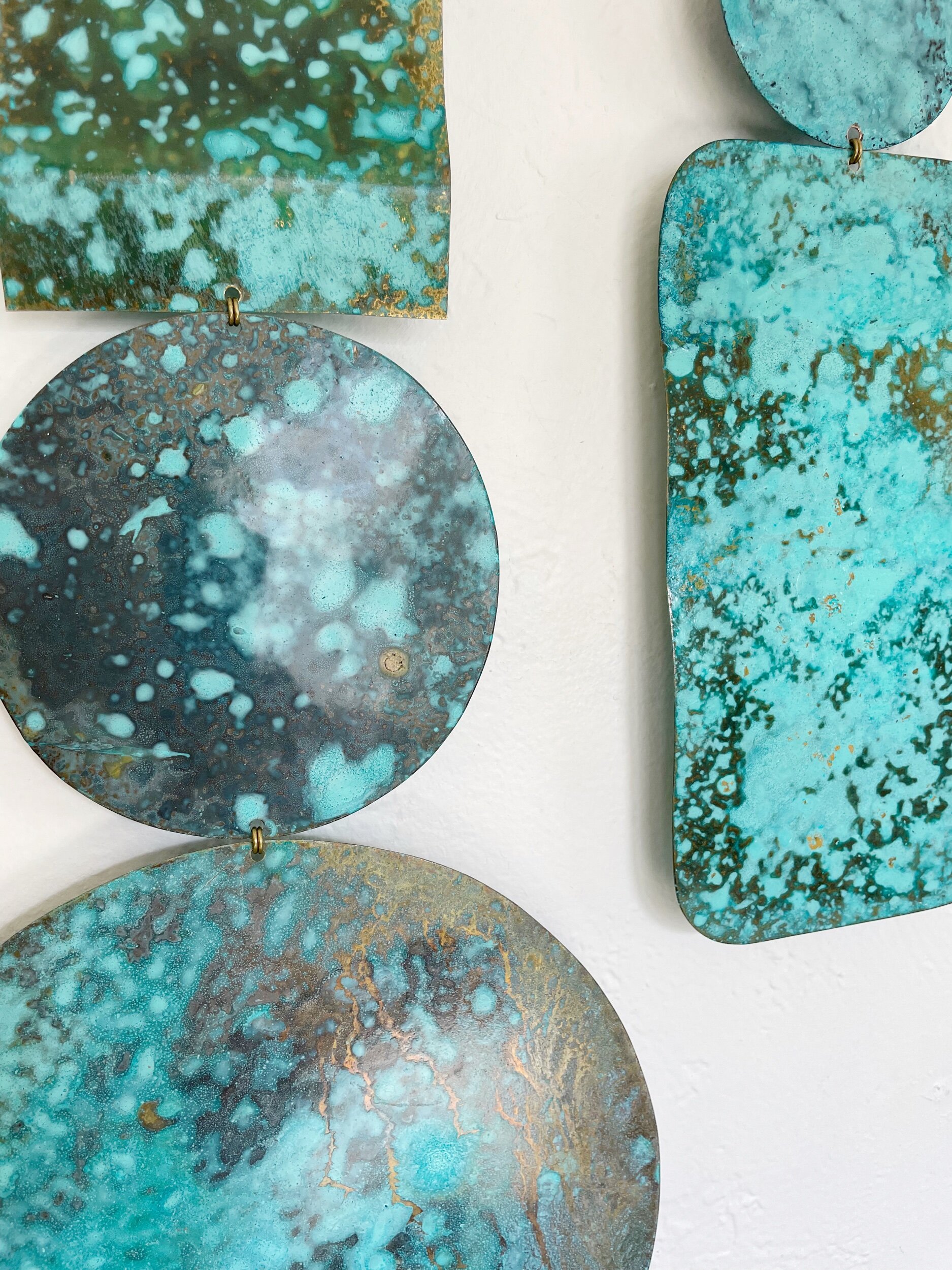 05F5B21C-B8DC-4D3B-BAA0-24EC297FF54D