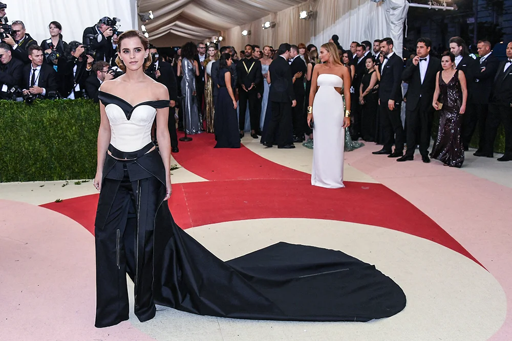 Emma Watson's Recycled Fashion in MetGala