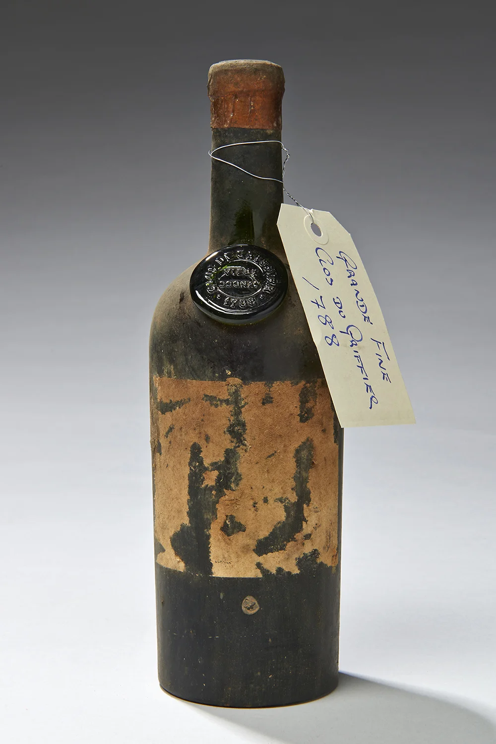 La Tour d'Argent, Photo courtesy of ARTCURIAL Auction House