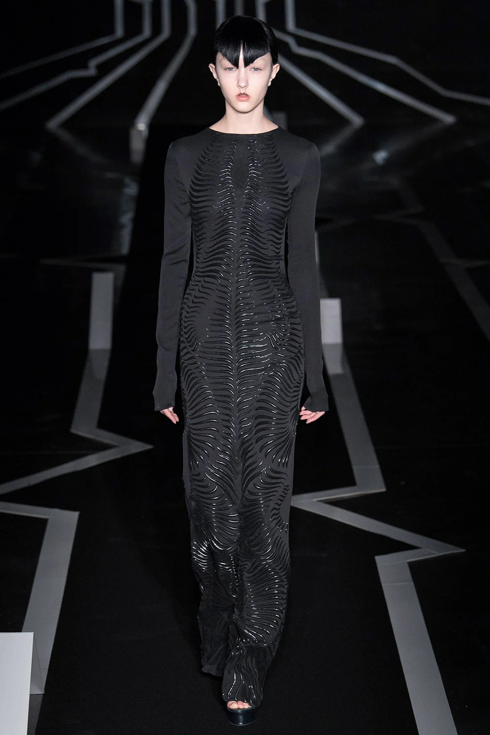 Iris Van Herpen, Spring 2017 Couture ©Yannis Vlamos