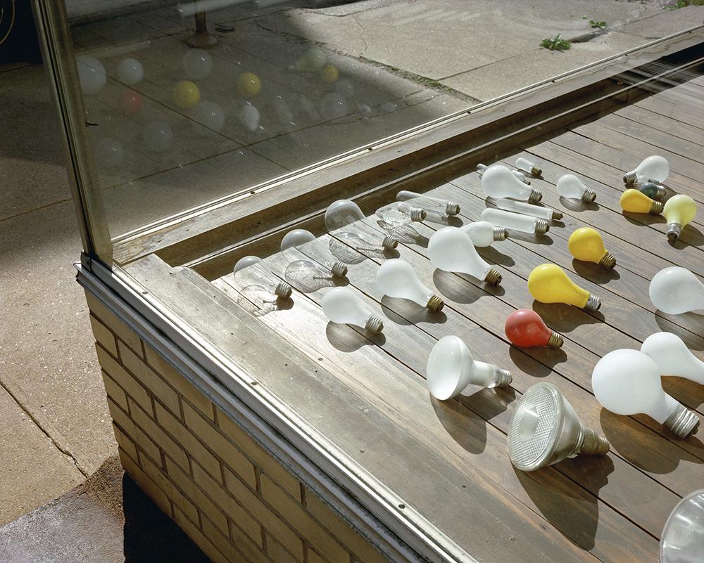 Stephen Shore. West Third Street, Parkersburg, West Virginia, May 16, 1974. 1974. Chromogenic color print, 8 × 10 1/2″ (20.3 × 26.7 cm). Courtesy the artist. © 2017 Stephen Shore
