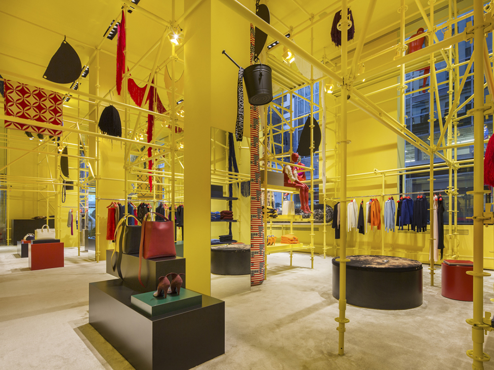 CALVINKLEIN_MadisonAveReopening_interior_2.JPG
