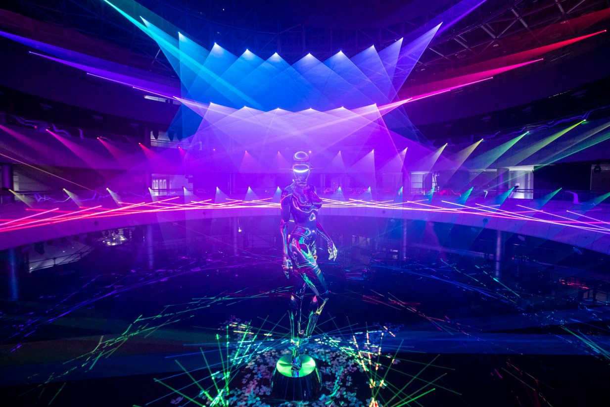 The robot featured in Dior's Pre-Fall 2019 menswear show in Tokyo