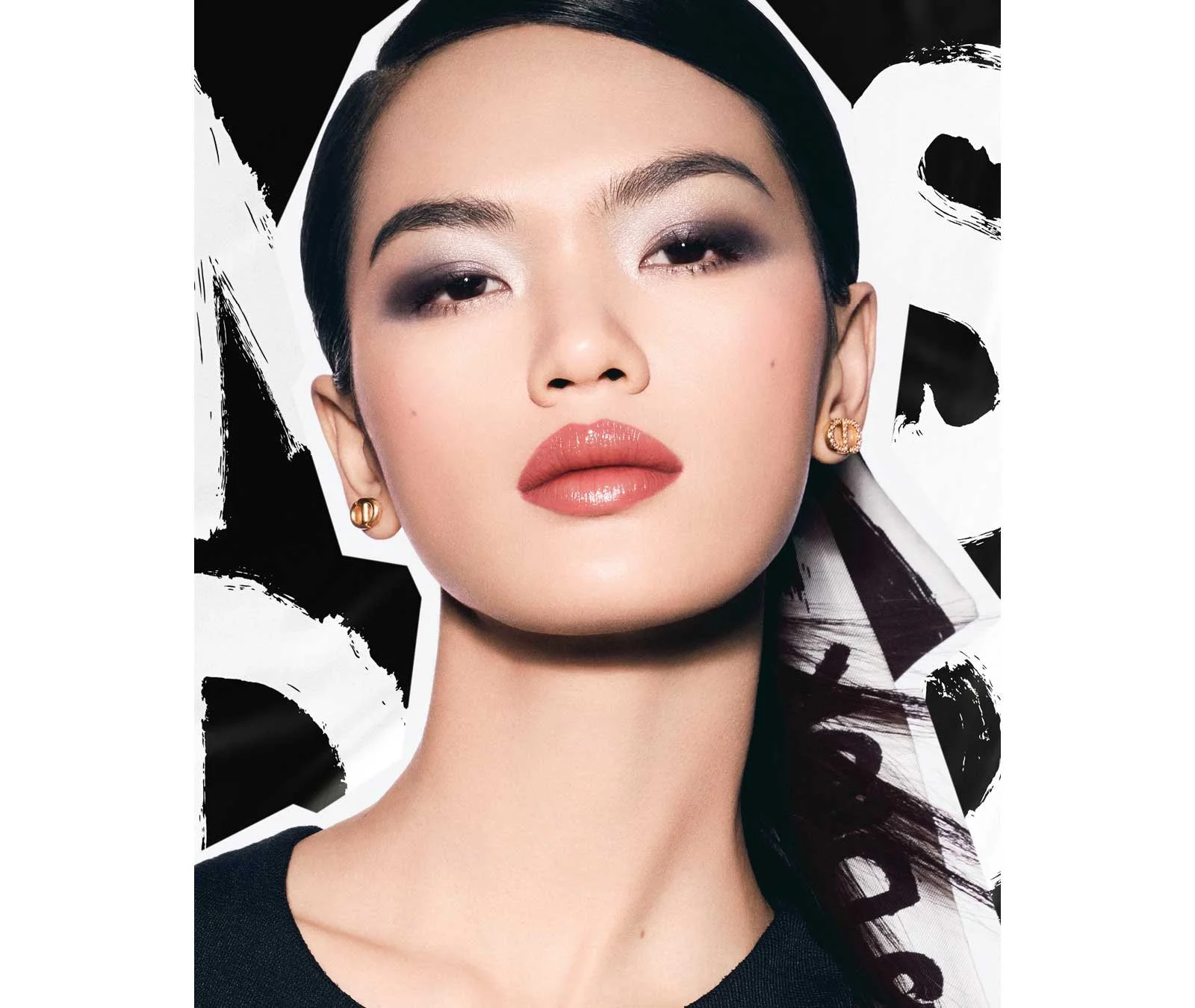 Dare in Dior: The Bold Black Look That Redefines Fall Beauty