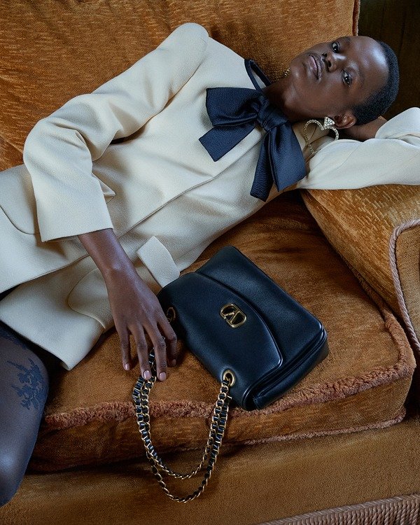 The Tailored Statement: Valentino Garavani’s New Language of Precision