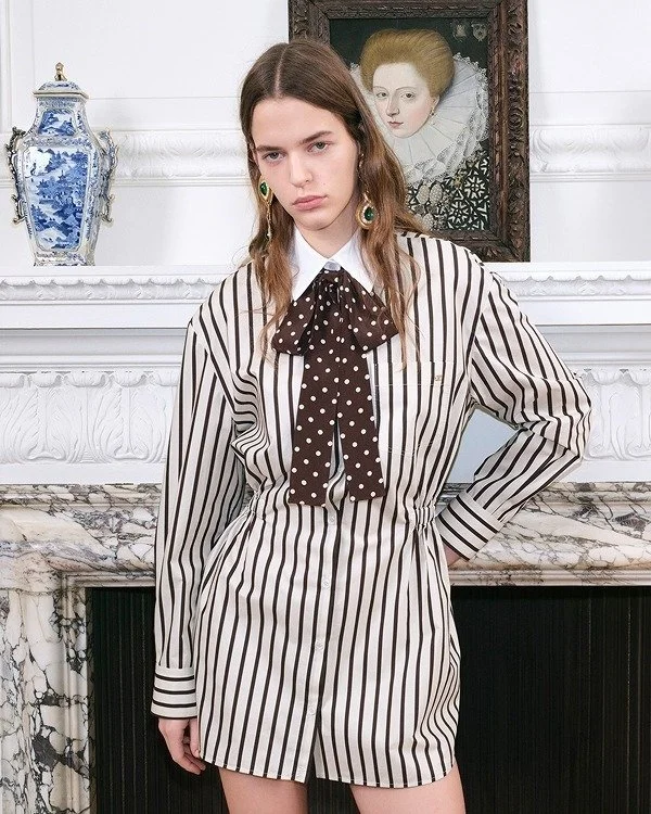 Contemporary Subversion: Valentino Redefines the Women’s Wardrobe for Pre-Fall 2026