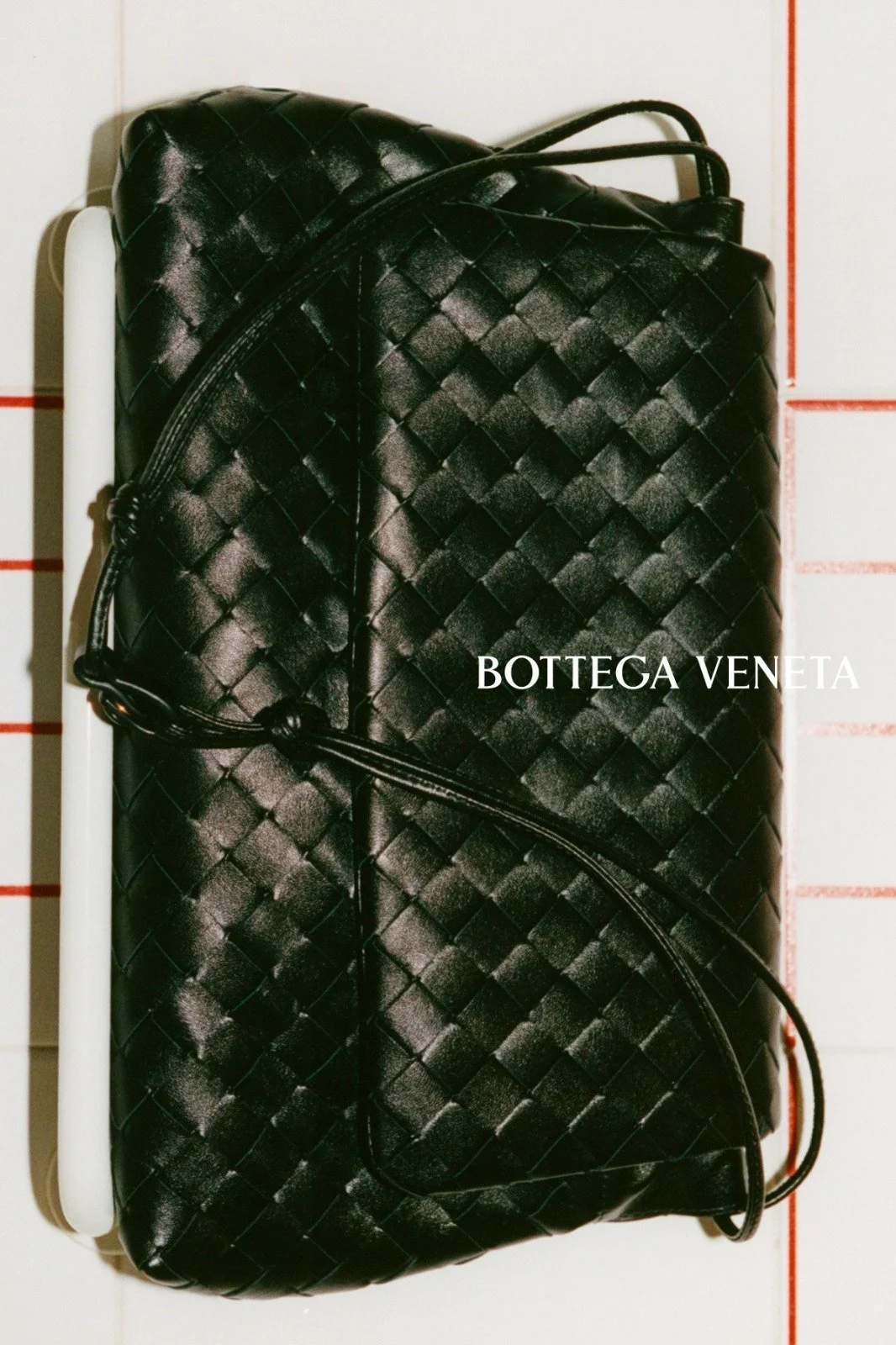 Woven Savoir-Faire: Bottega Veneta Unveils ‘Giorno’ A Testament to Supple Leather Craft and Artisanal Heritage