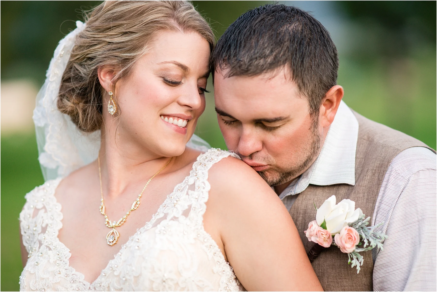 Roaring Fork Wedding Photographer