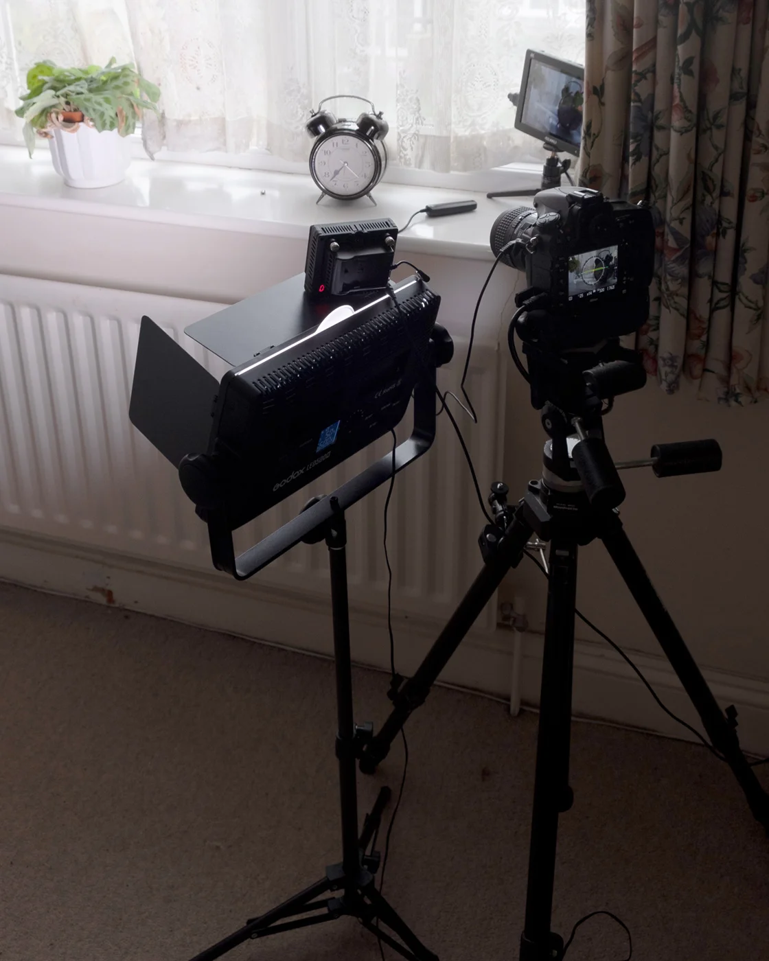 Lighting set-up for clock face self-portrait, taken by Graham Land 8th August, 2018