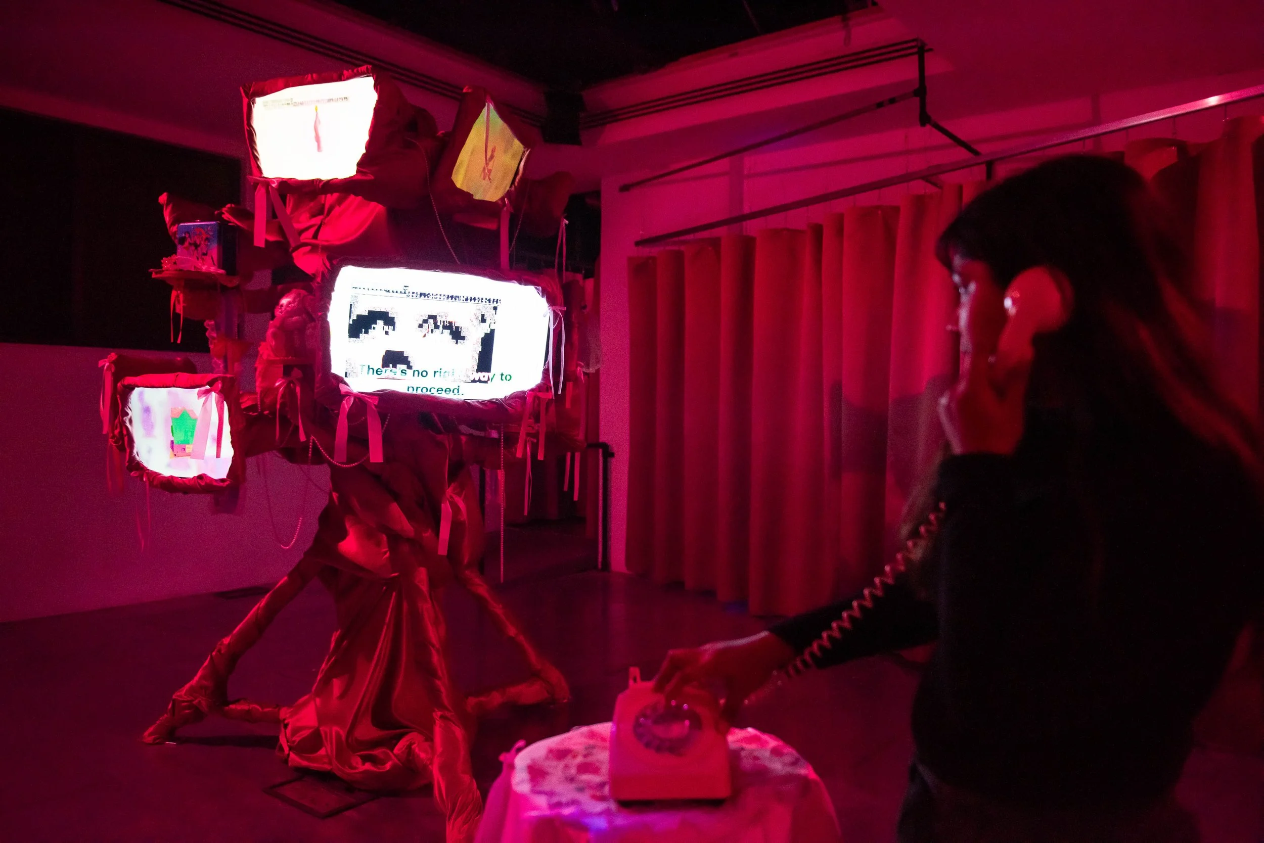 Arebyte_AmbieDrew_LR-111_Image_ Max Colson.jpg