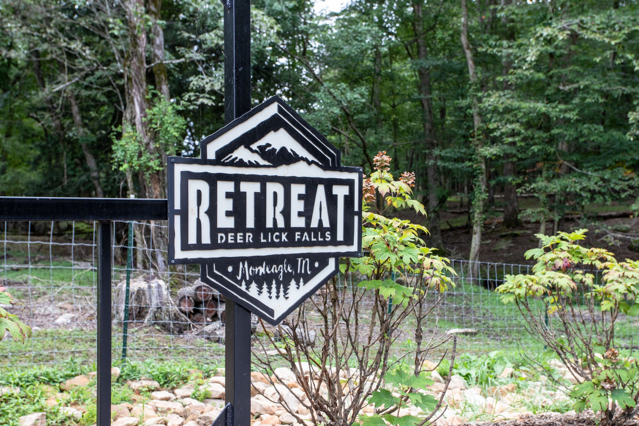 retreat at deer lick front gate-2026.jpg