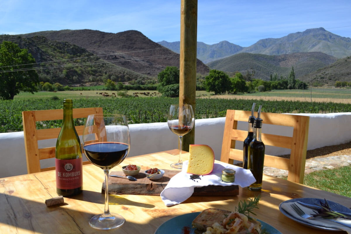 De-Kombuys-Restaurant-Deli-Oudtshoorn.jpg