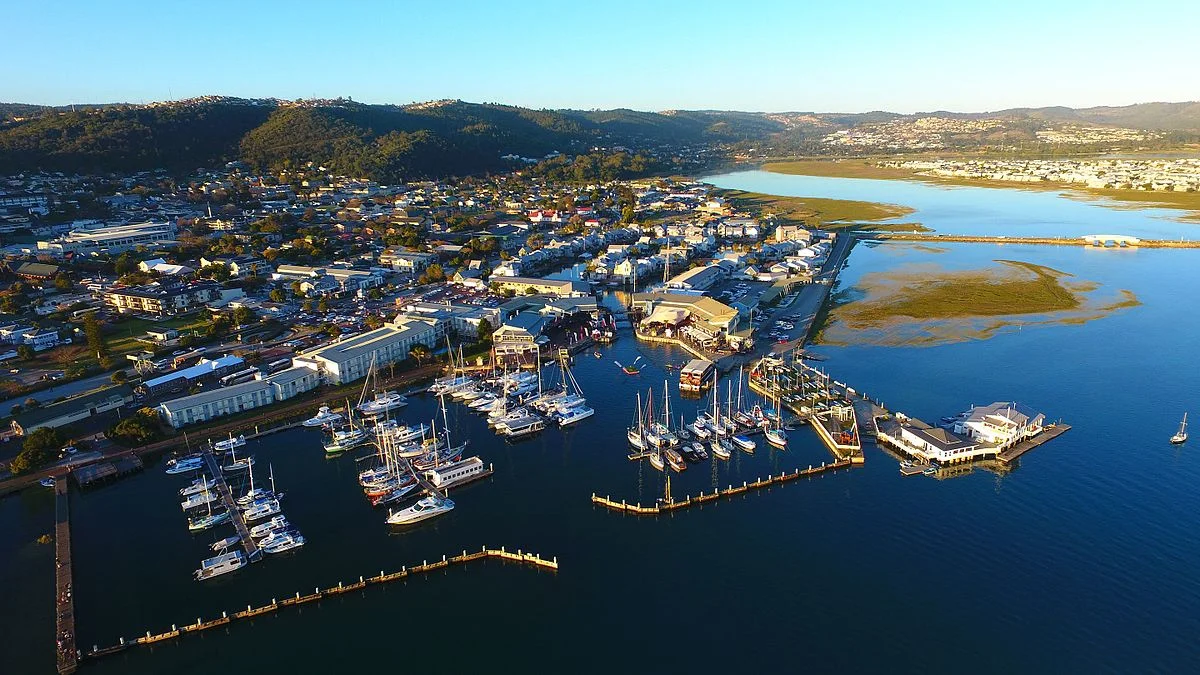 Knysna SA.jpg