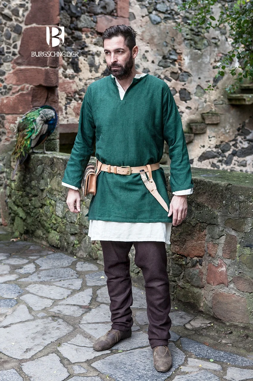 erik-medieval-tunic.jpg