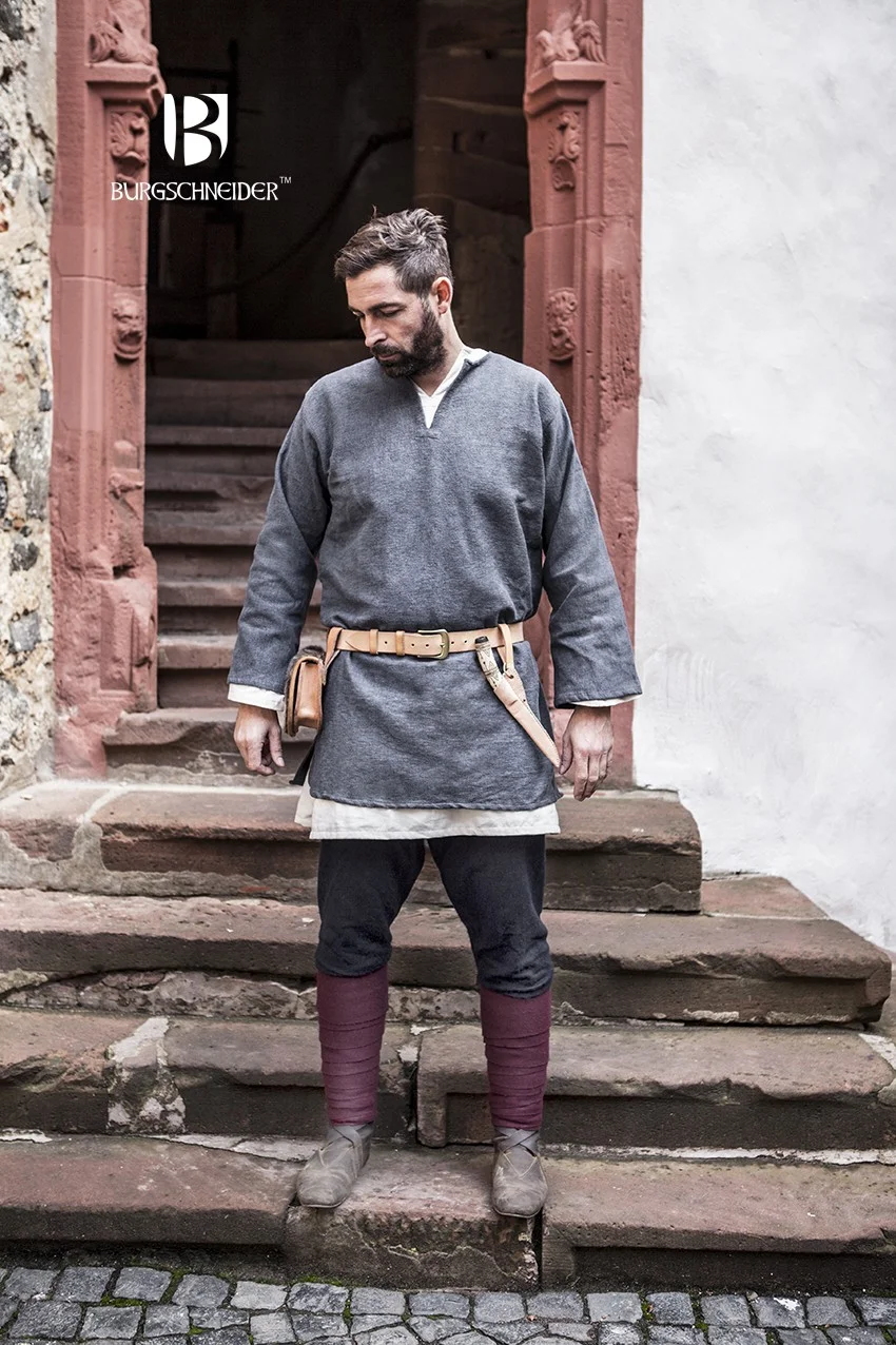 germanic-tunic-burgschneider-erik.jpg