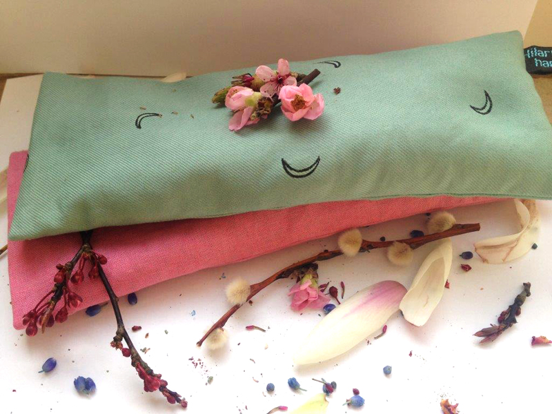 spring-pillows-full.jpg