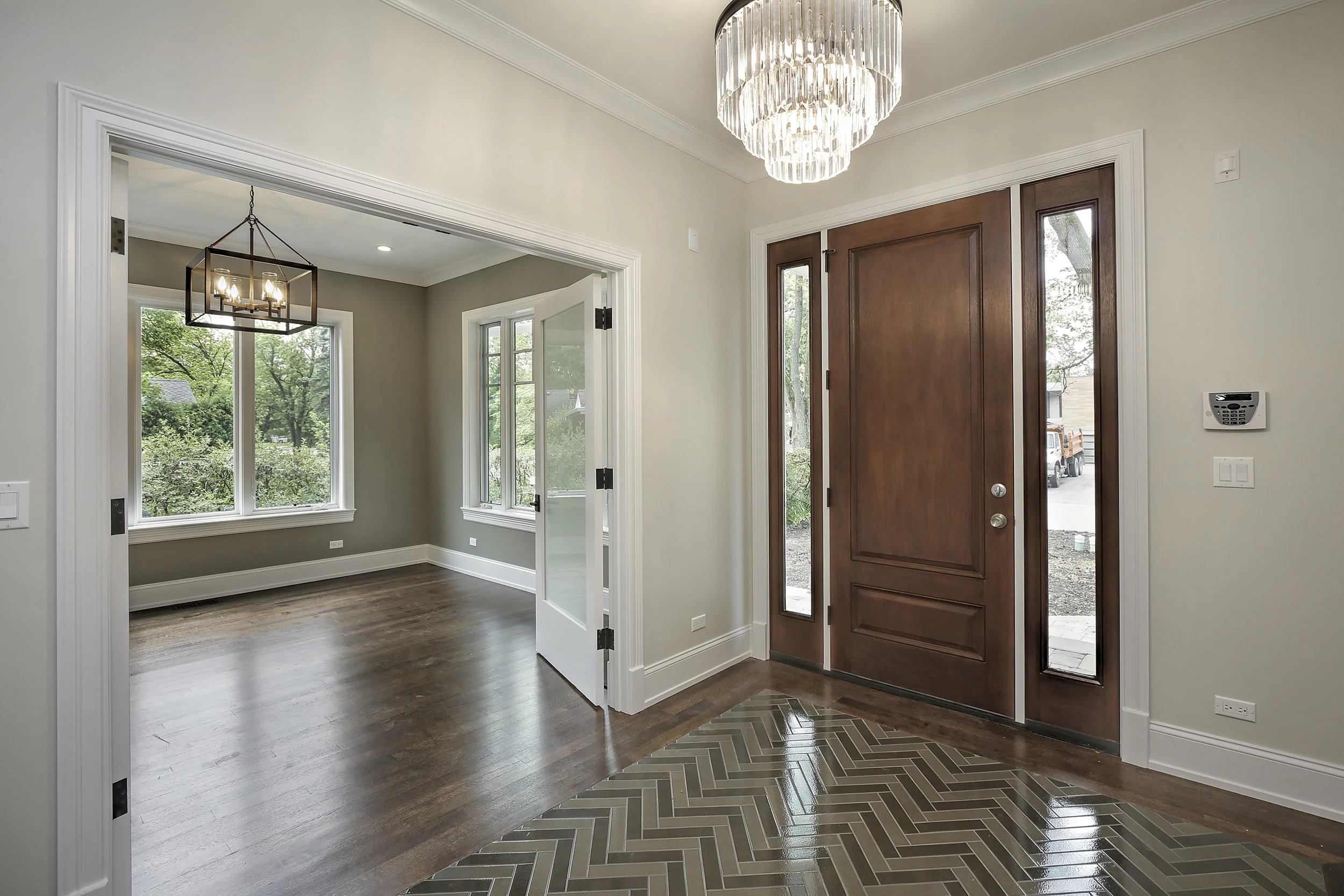 5_2222prairie_foyer.jpg