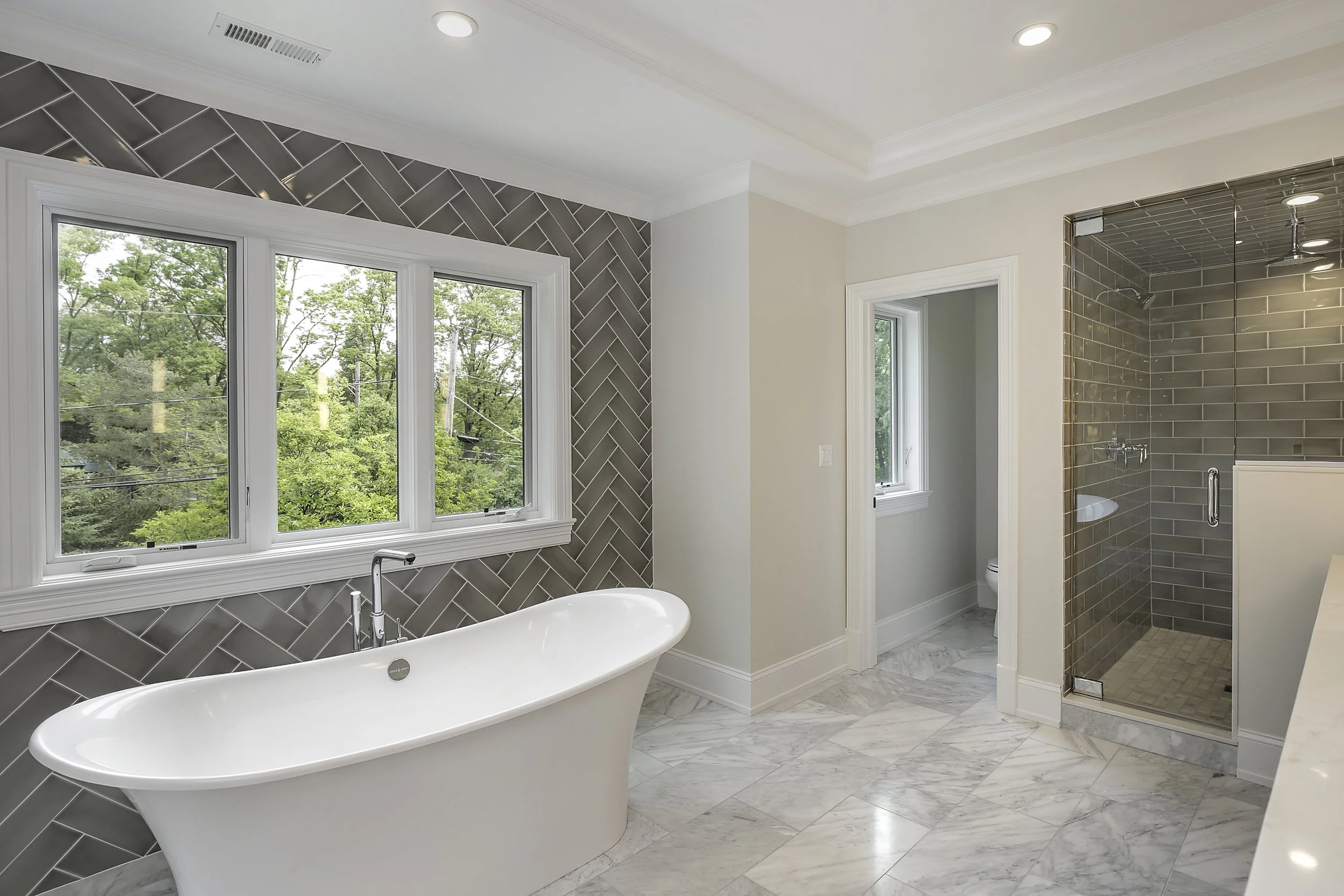 9_2222prairie_masterbath1.jpg