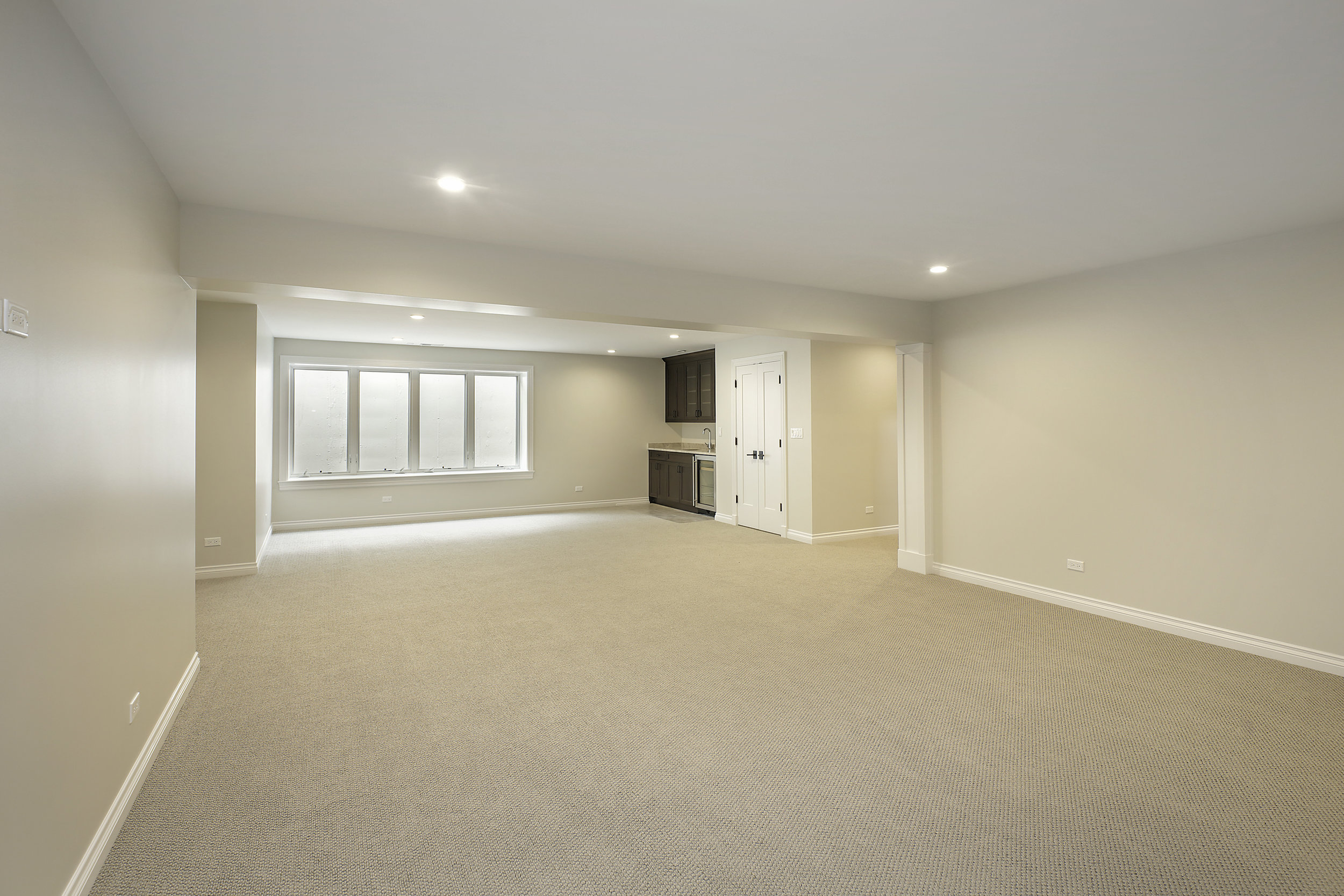 16_2222prairie_basement.jpg