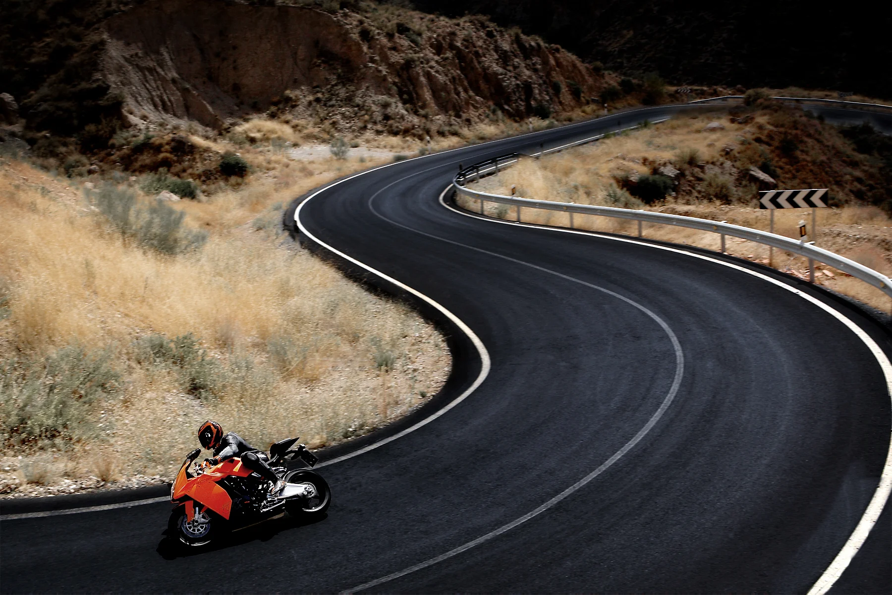 KTM_RC8_RED4859.jpg