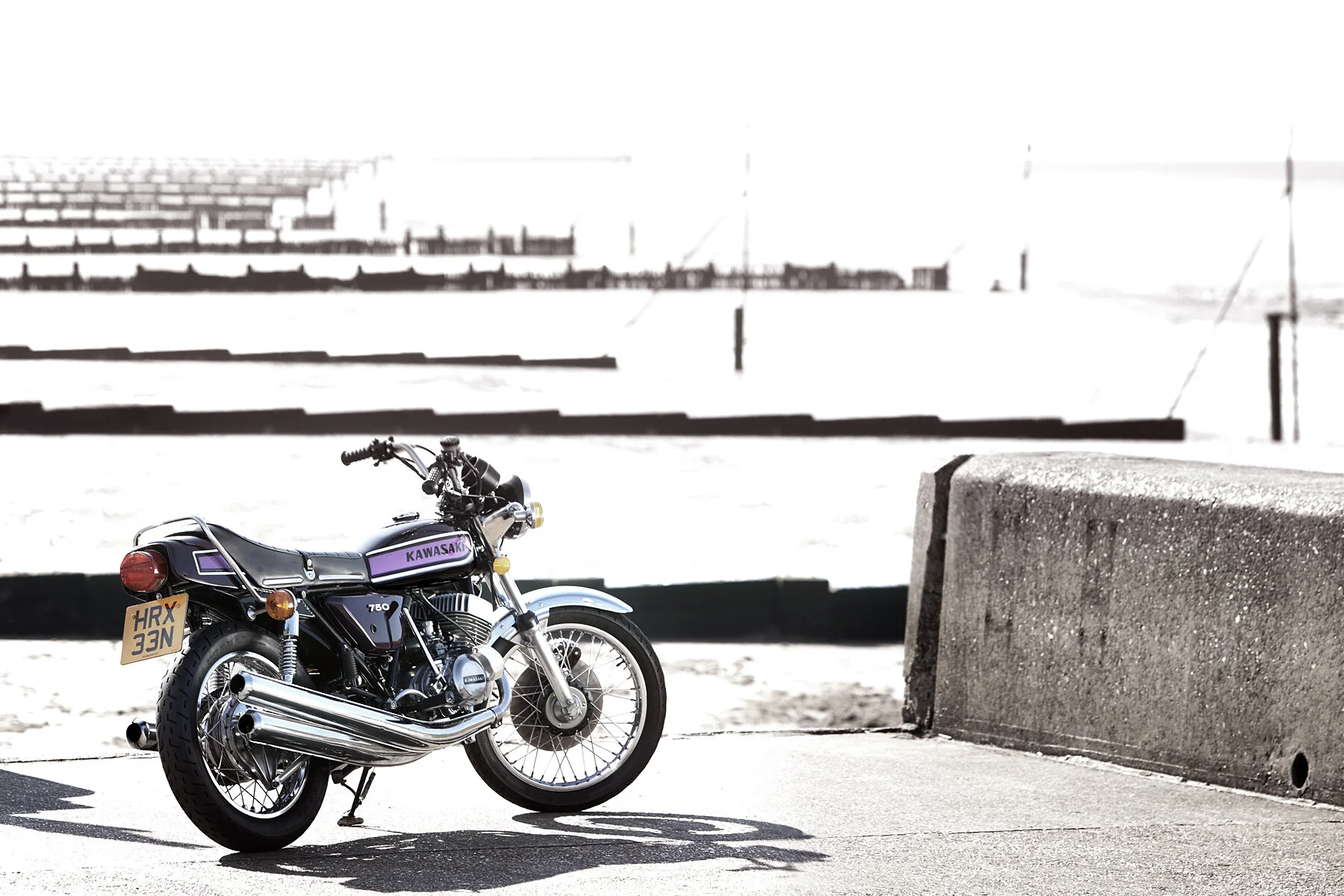Kawasaki_H2_750_Classic_Bike_RED1692.jpg