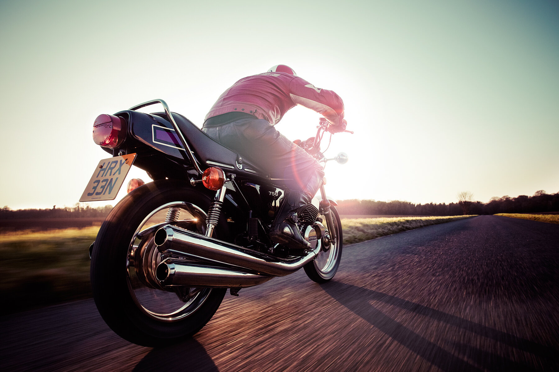 Kawasaki_H2_750_Classic_Bike_RED2080.jpg