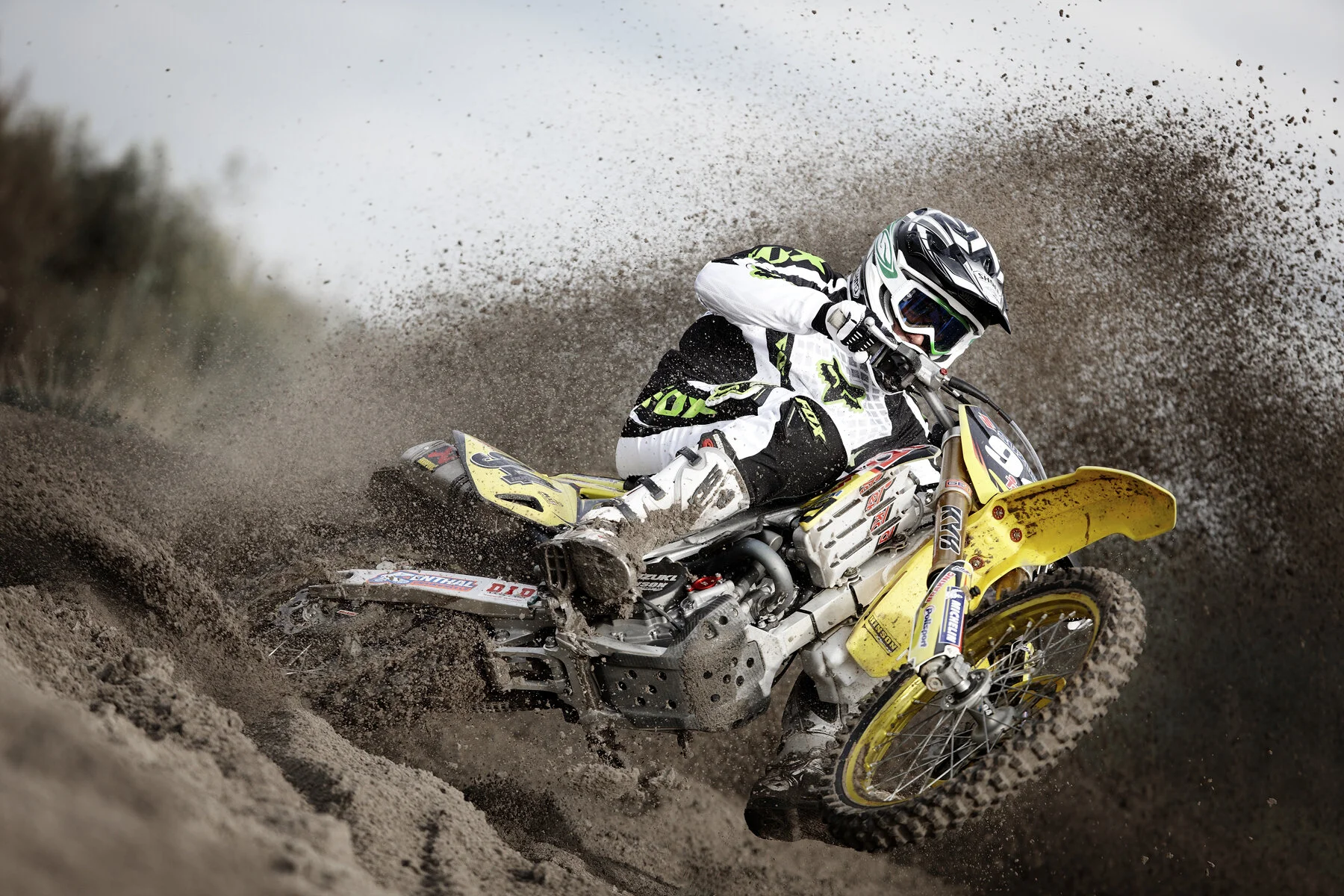Suzuki_RMZ450_Roczen_Teka_Malin_Rockstar_RED2874.jpg
