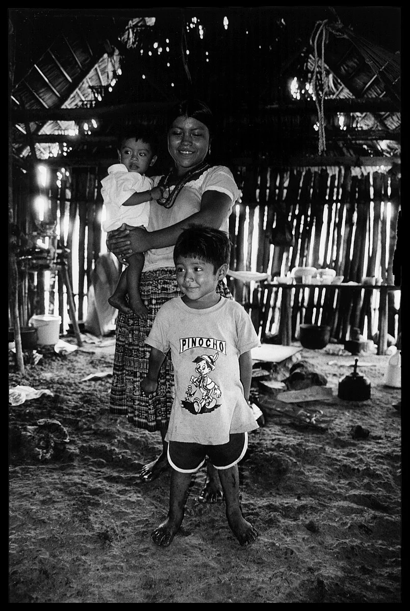 Belize_Womanandboy.jpg