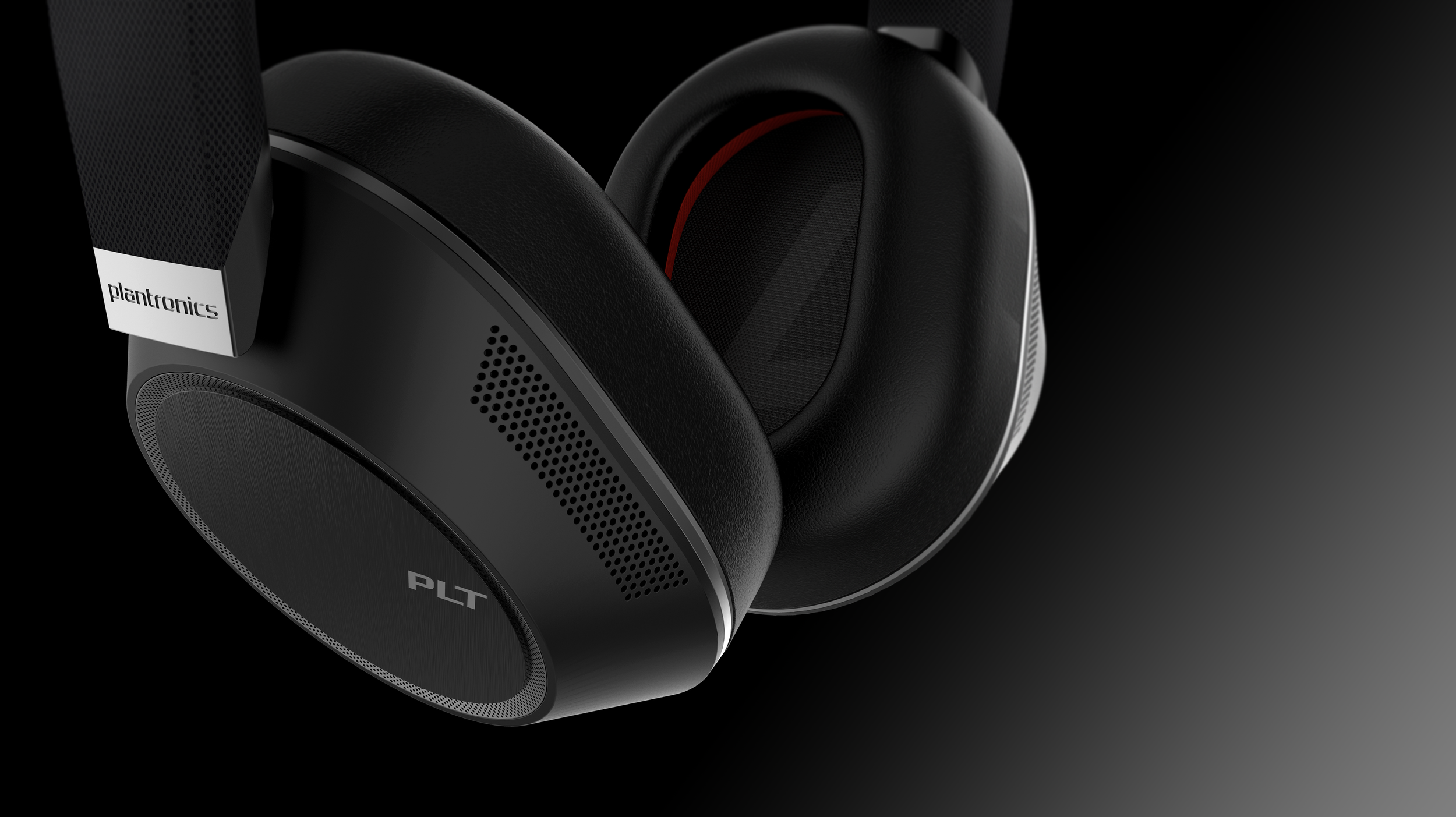 ELITE closeup rear 3Q.png