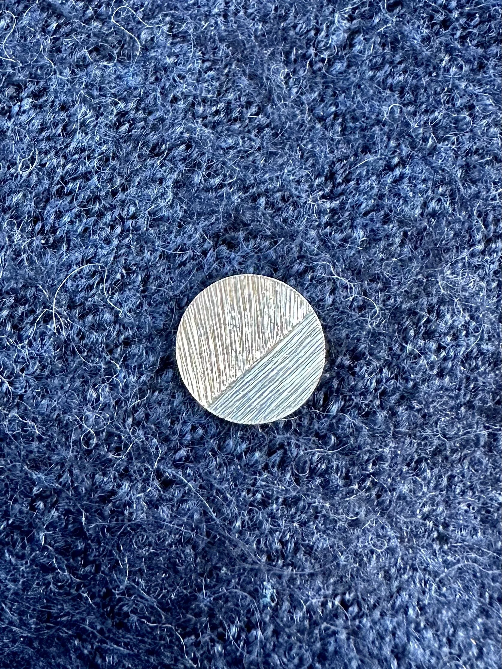 4AE5E3E0-3B20-4A18-8B83-E6F6BC68E8D9