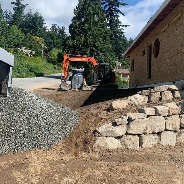 Backfill and septic field install on this site all finished. #siteprep #newhome #newhomeconstruction #septicsystem #exavator #construction #rockwall #hauling #dumptruck #supportlocal