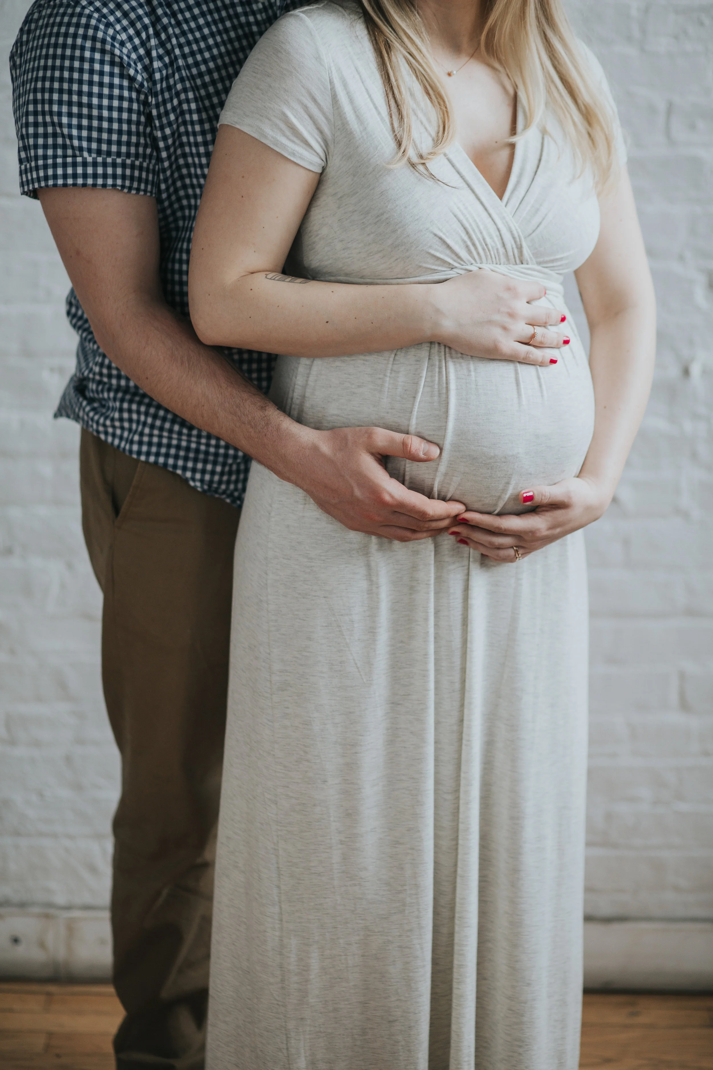 april-galina-emma-matt-maternity-gowanus-brooklyn-29.jpg