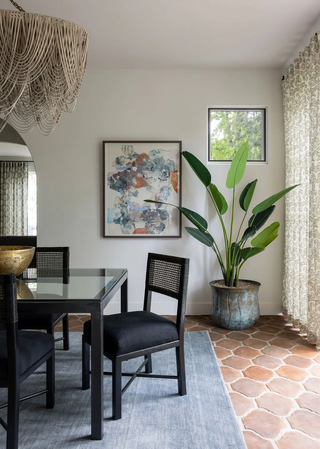17. Dining Room.jpg