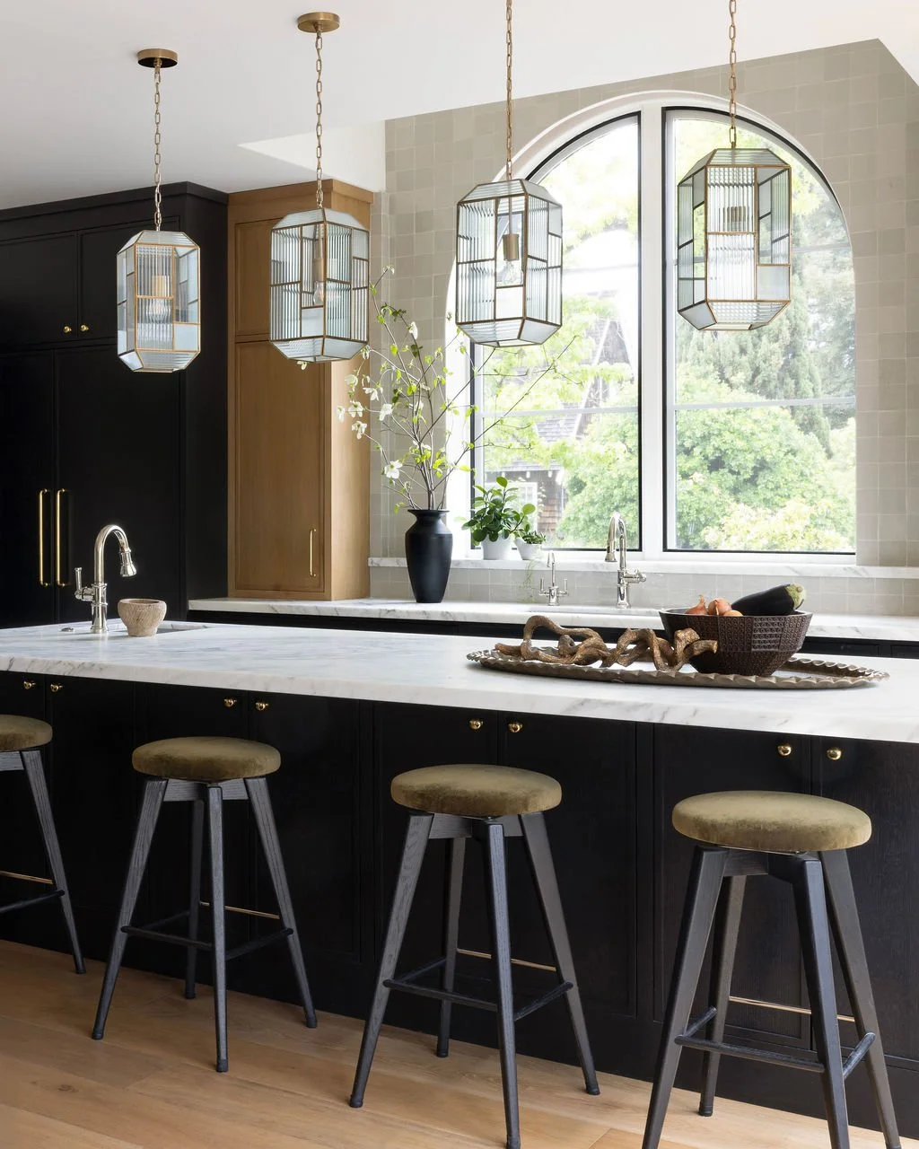 21. Kitchen.jpg