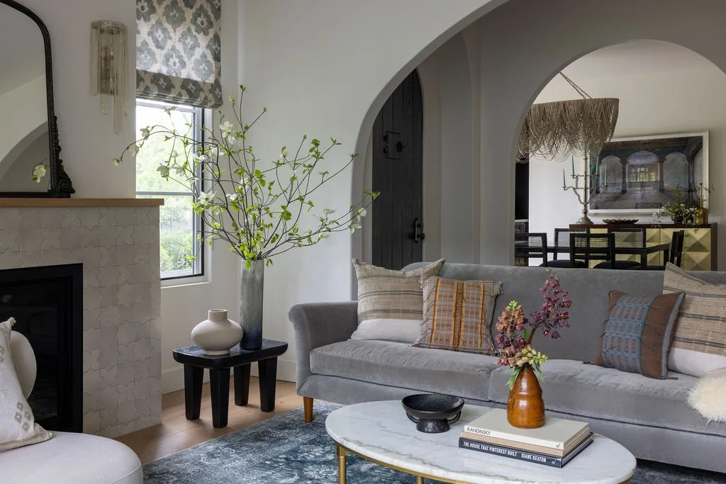 14. Living Room.jpg