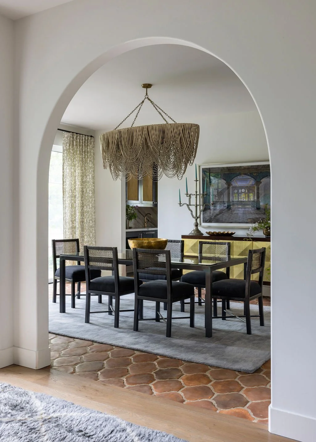 15. Dining Room.jpg
