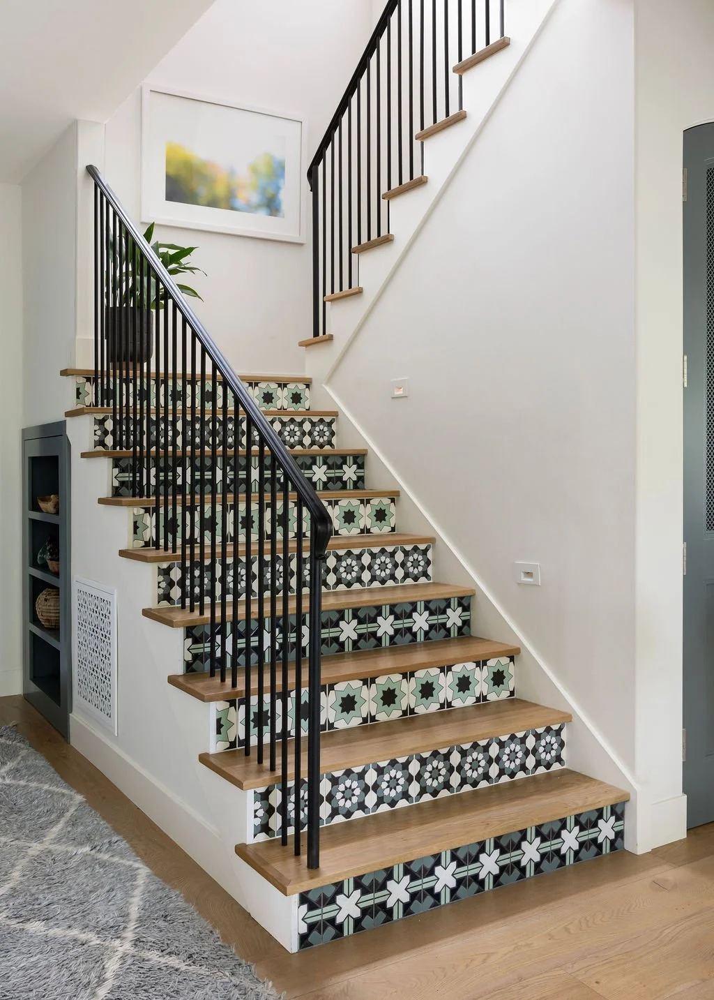 11. Staircase.jpg