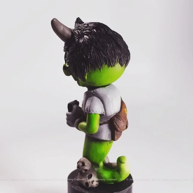 Death 2.0" LE-07 😈📱 Vinyl figure by @hatziel