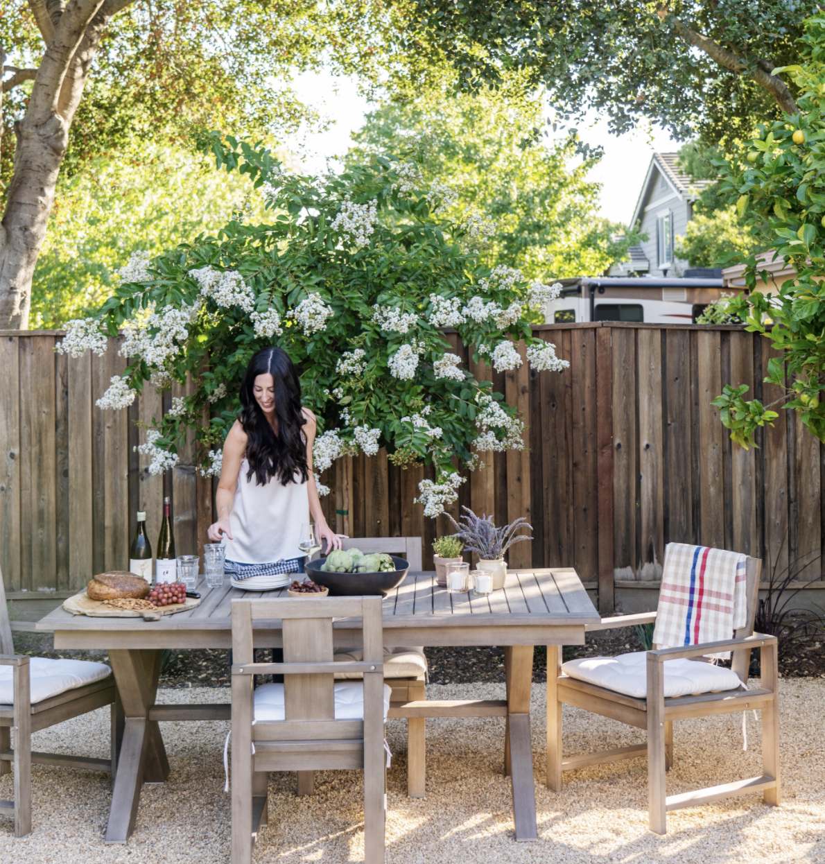 Best Outdoor Dining Tables Yardzen Online Landscape Design