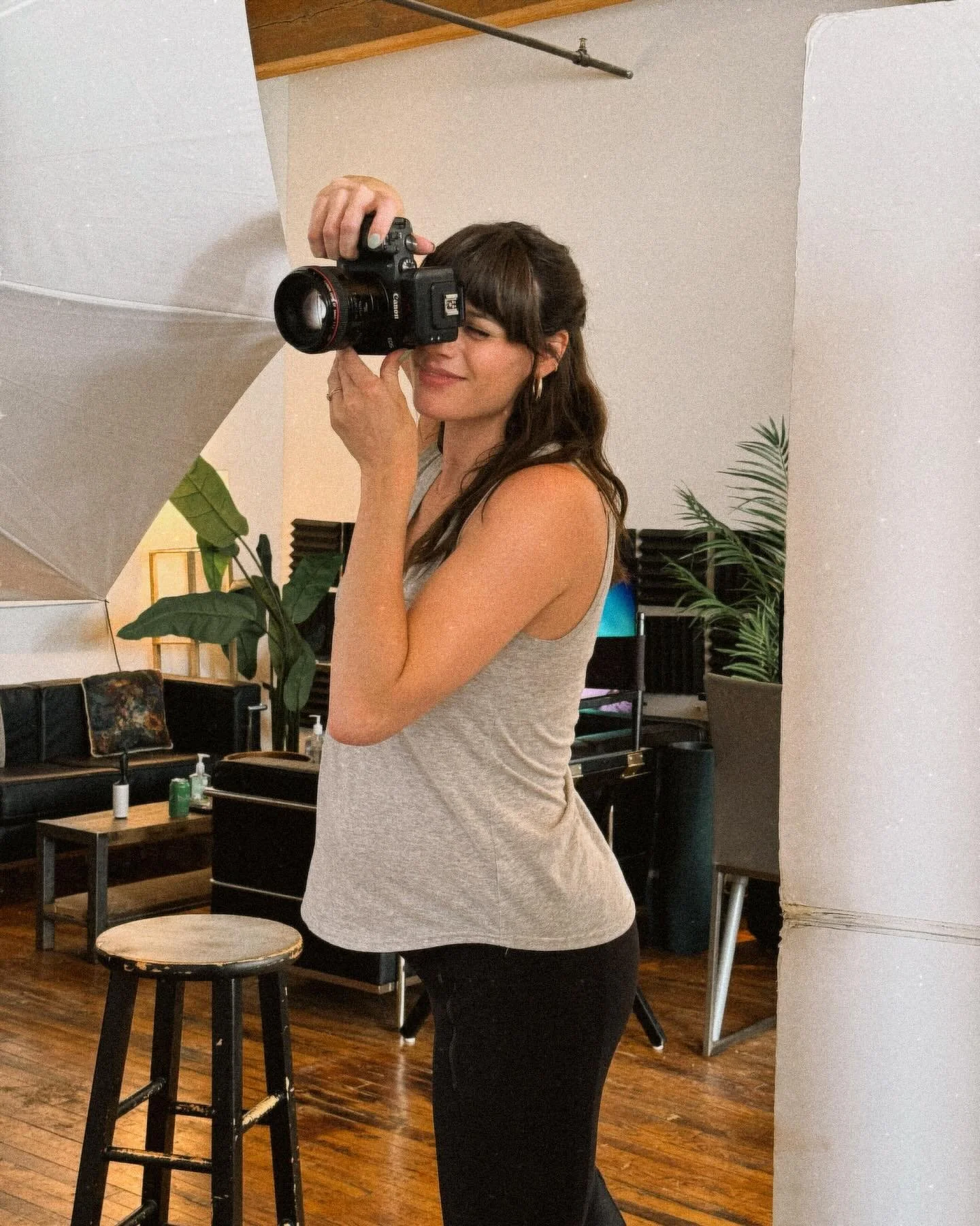 Thanks to everyone who came out to the Headshot Drop-In Day!! I had such a great time shooting with all of you. 

Special thanks to @jpquindara for the studio space, backdrop, and to @_josheldon_ for giving me a hand with the gear and running around.