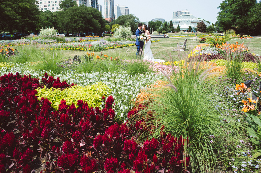 Bride and groom portrait at Lincoln Park, Chicago, IL.