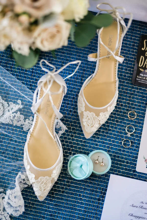 Bridal details.